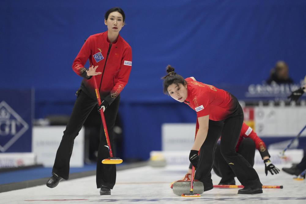 梅西：我在巴萨踢了一辈子球，却没能以我想象的方式告别