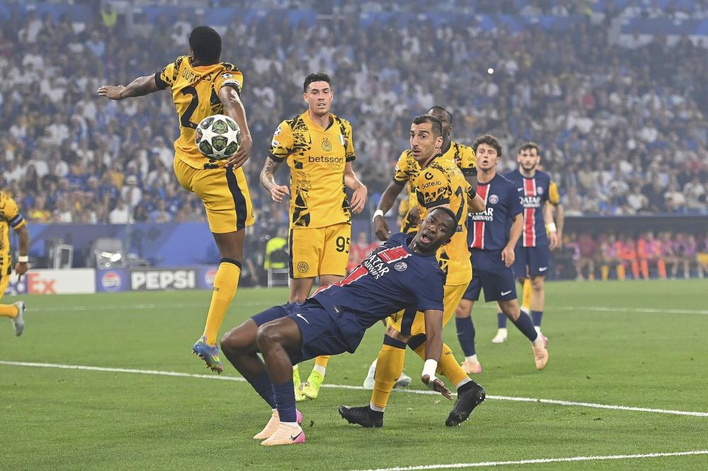 黄蜂新人连续高光表现